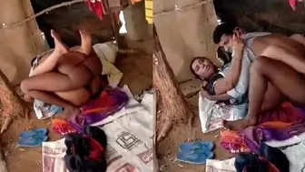 Village Cheater Bhabhi Pakdi Gayi Apne Lover Sath